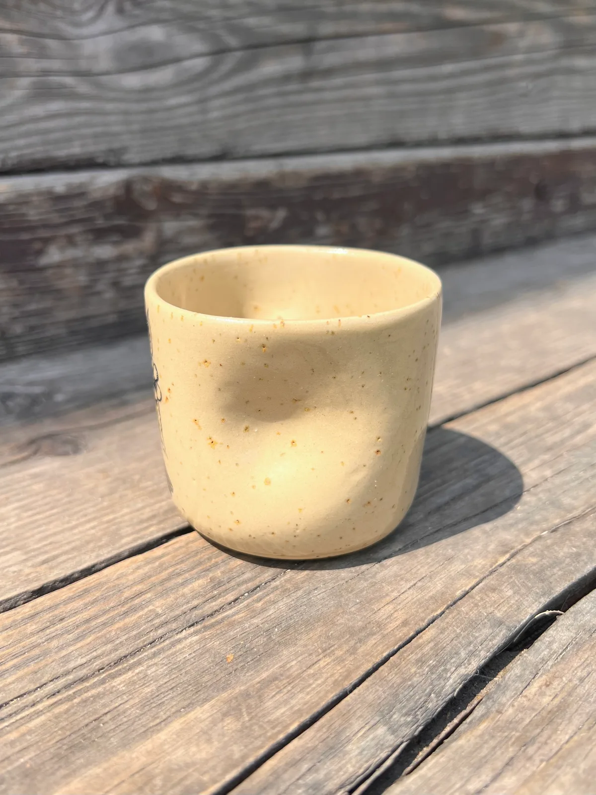 Ceramiczna czarka z wgnieceniem | kardynał - zdjęcie 2 z 7
