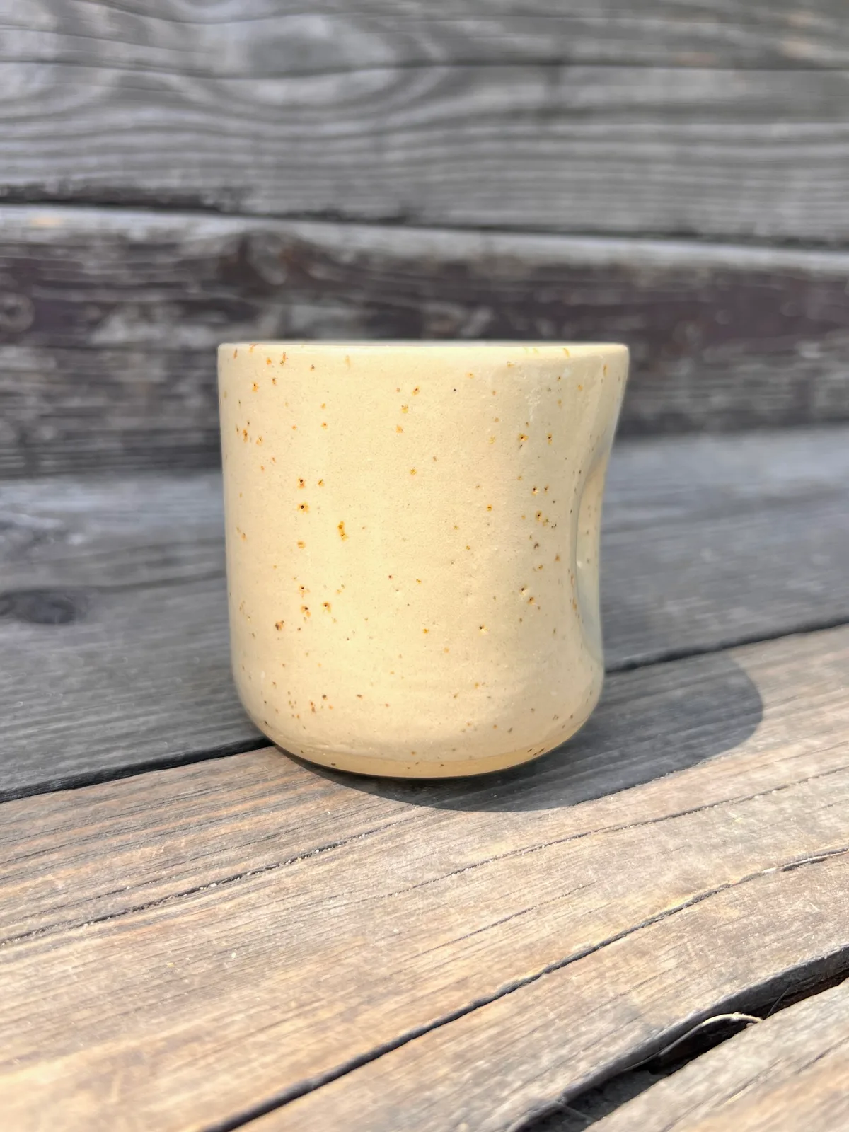 Ceramiczna czarka z wgnieceniem | jaskółka  - zdjęcie 3 z 7